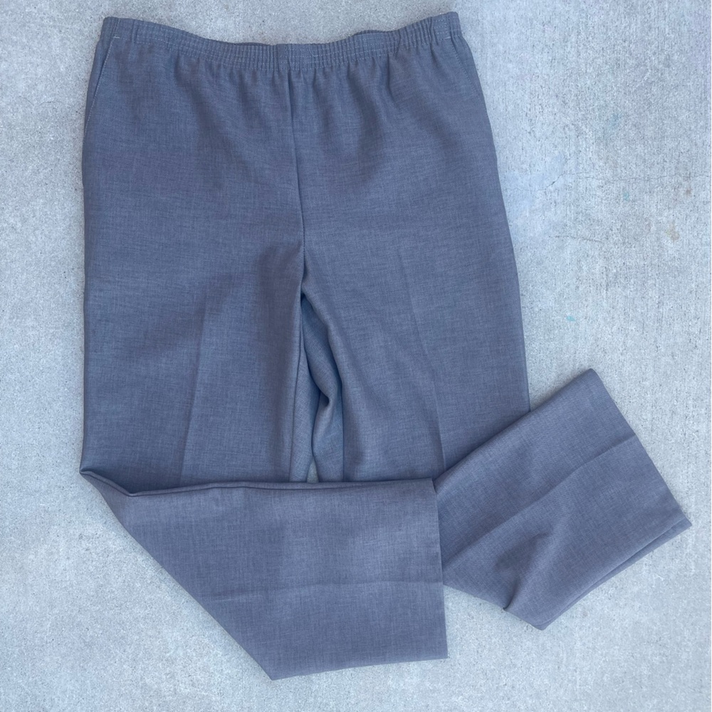 Alfred Dunner Petite Pull On Pants (Size 10P)